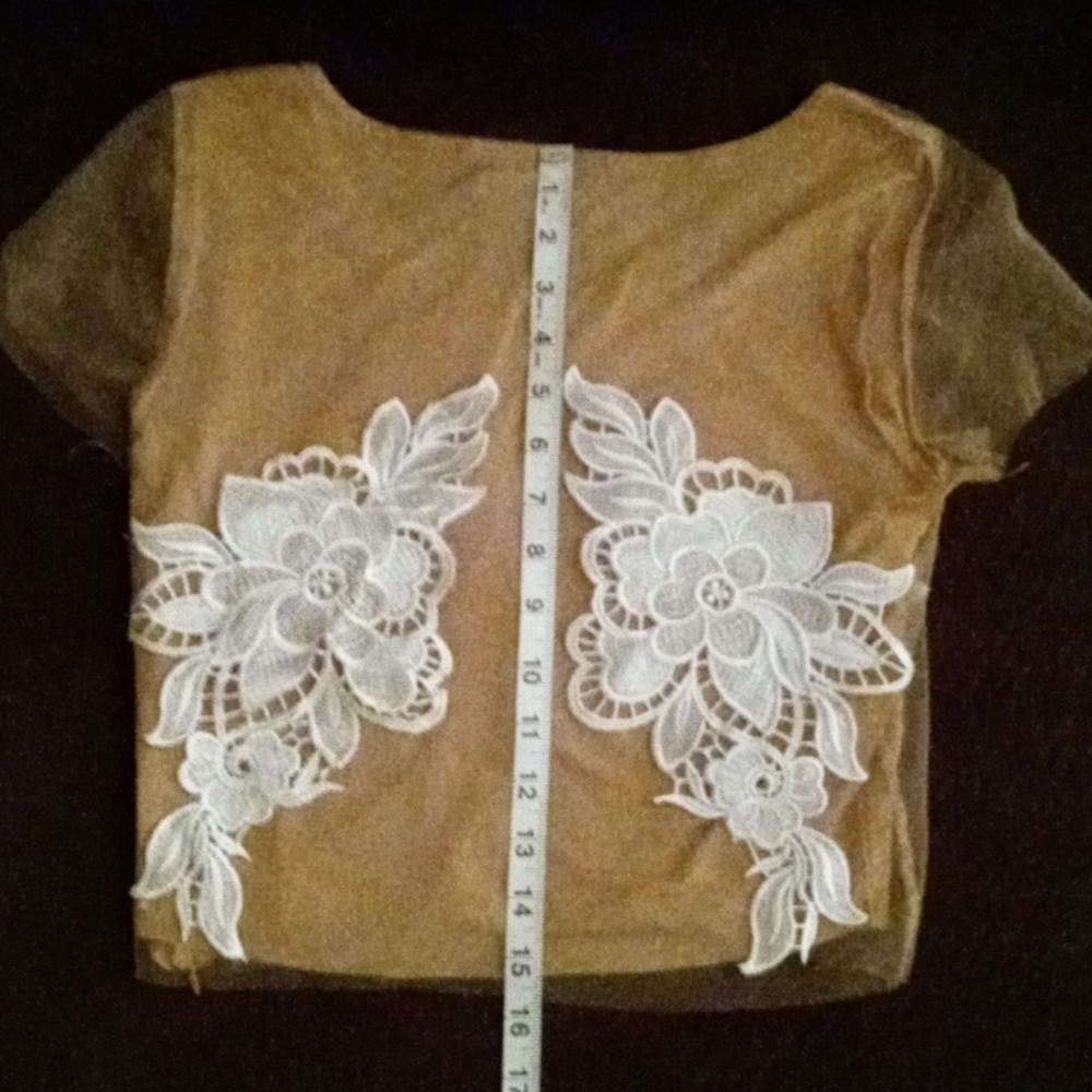 Cute Cropped Tee - Picture 4 of 6